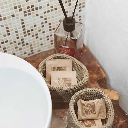 Trullo 100 Passi 别墅