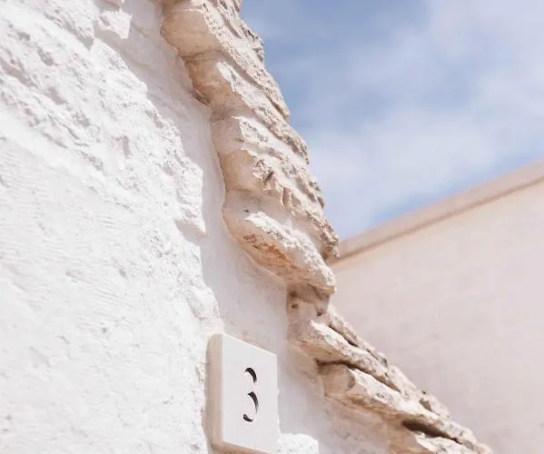 Trullo 100 Passi * Alberobello