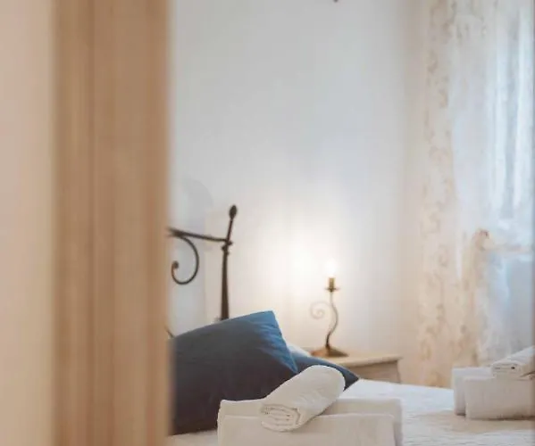 Trullo 100 Passi Alberobello